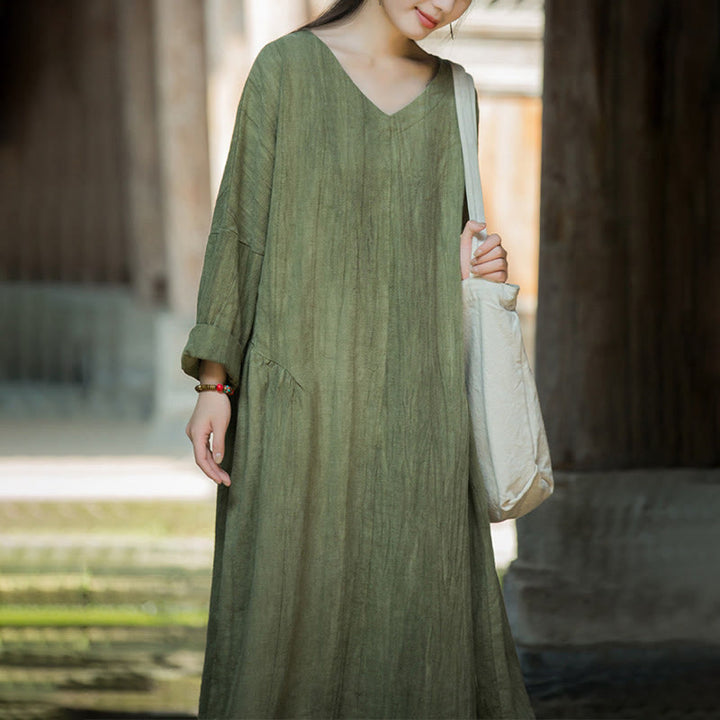 Vestido midi de lino y ramio con cuello en V, manga larga y color liso con Buddha Stones