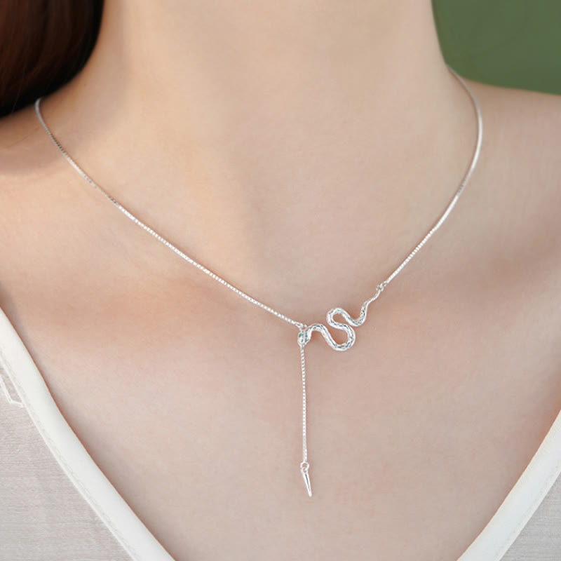 Juego de collar, colgante y pendientes con Buddha Stones en plata de ley 925 y el año de la serpiente