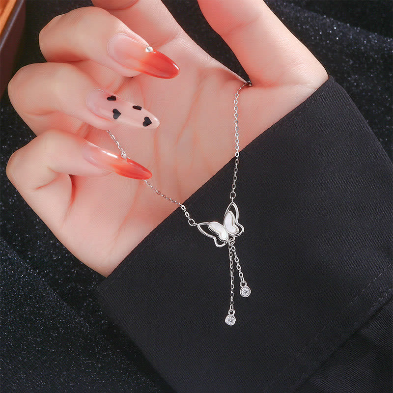 Collar con colgante de mariposa y piedra Tridacna de plata de ley 999 con Buddha Stones - image 4