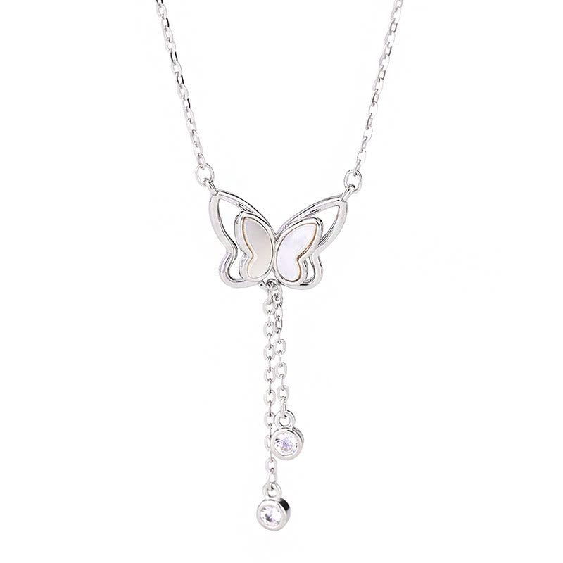 Collar con colgante de mariposa y piedra Tridacna de plata de ley 999 con Buddha Stones