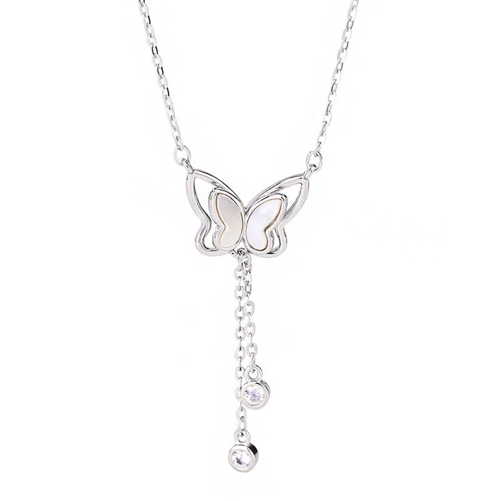 Collar con colgante de mariposa y piedra Tridacna de plata de ley 999 con Buddha Stones