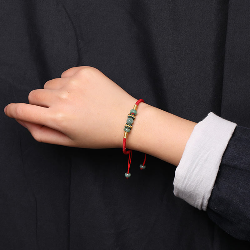 Pulsera de cuerda con hilo rojo de prosperidad y cuentas de ábaco de jade y Buddha Stones