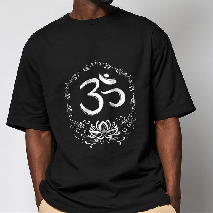 Camiseta de algodón con dibujo de loto OM de Buddha Stones - image 2