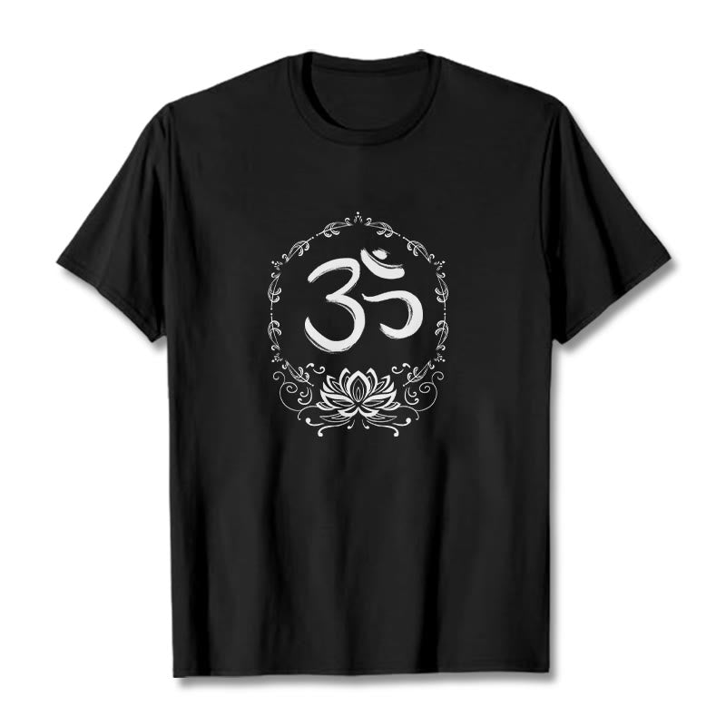 Camiseta de algodón con dibujo de loto OM de Buddha Stones - Negro - 2XL - image 1