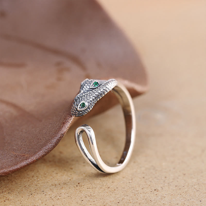 Anillo abierto ajustable con serpiente de dos cabezas del año de la serpiente en plata de ley 925 con Buddha Stones