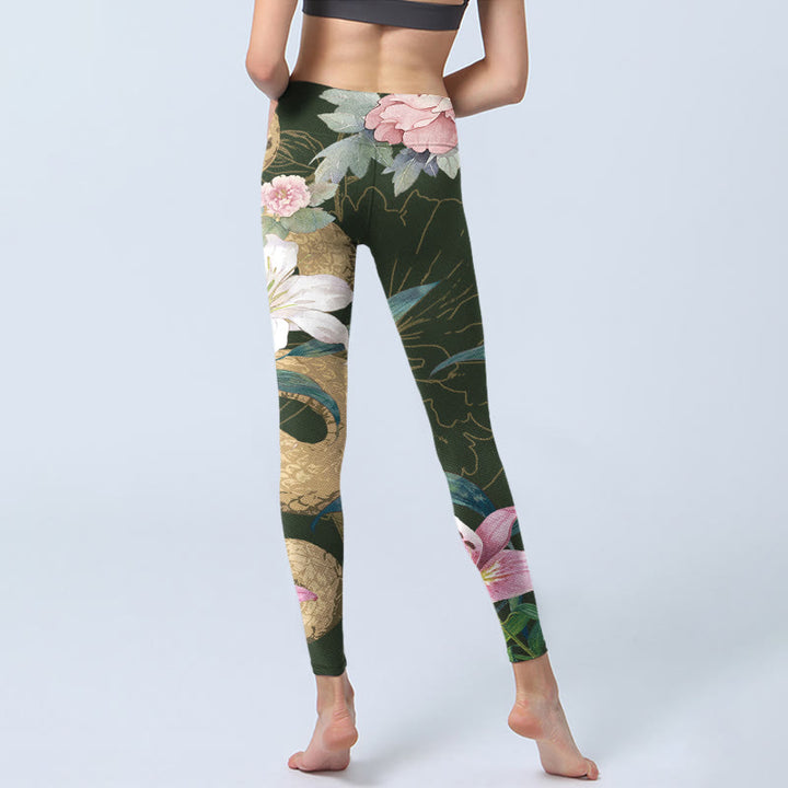 Leggings de yoga para mujer con estampado de flores de peonía, lirio, serpiente y piedras de Buddha Stones, color verde y dorado - image 7