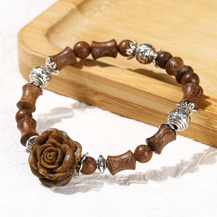 Pulsera curativa con diseño de camelias y Buddha Stones , madera de sándalo y bambú