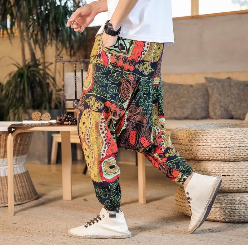 Pantalones harén de algodón con estampado de hojas en color dorado y rojo con Buddha Stones y bolsillos para hombre - Negro - US/UK/AU42, EU52 (3XL) - image 0