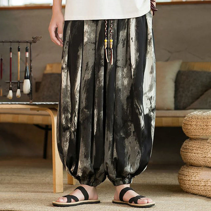 Pantalones harén de lino y algodón con degradado de tinta blanca y negra con Buddha Stones y cordón trenzado para hombre con bolsillos