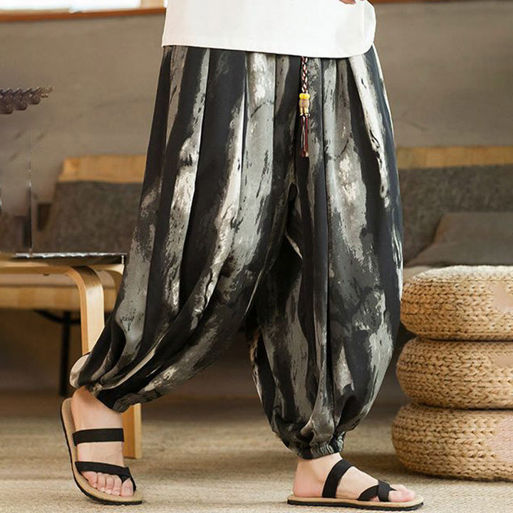 Pantalones harén de lino y algodón con degradado de tinta blanca y negra con Buddha Stones y cordón trenzado para hombre con bolsillos