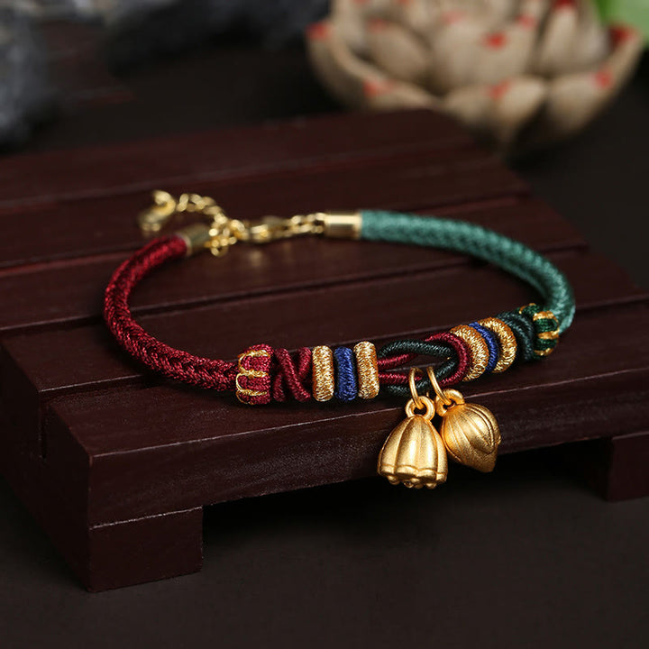 Pulsera de hilo rojo y verde con diseño de vaina de loto y Buddha Stones en plata de ley 999