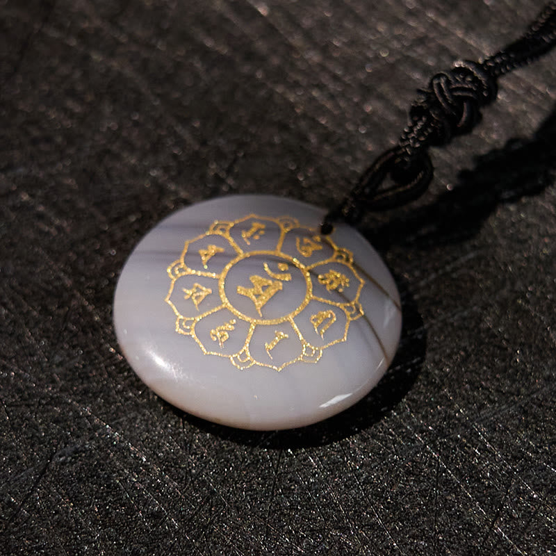 Collar con colgante de fuerza de obsidiana negra, Buddha Stones Om Mani Padme Hum naturales, varios cristales