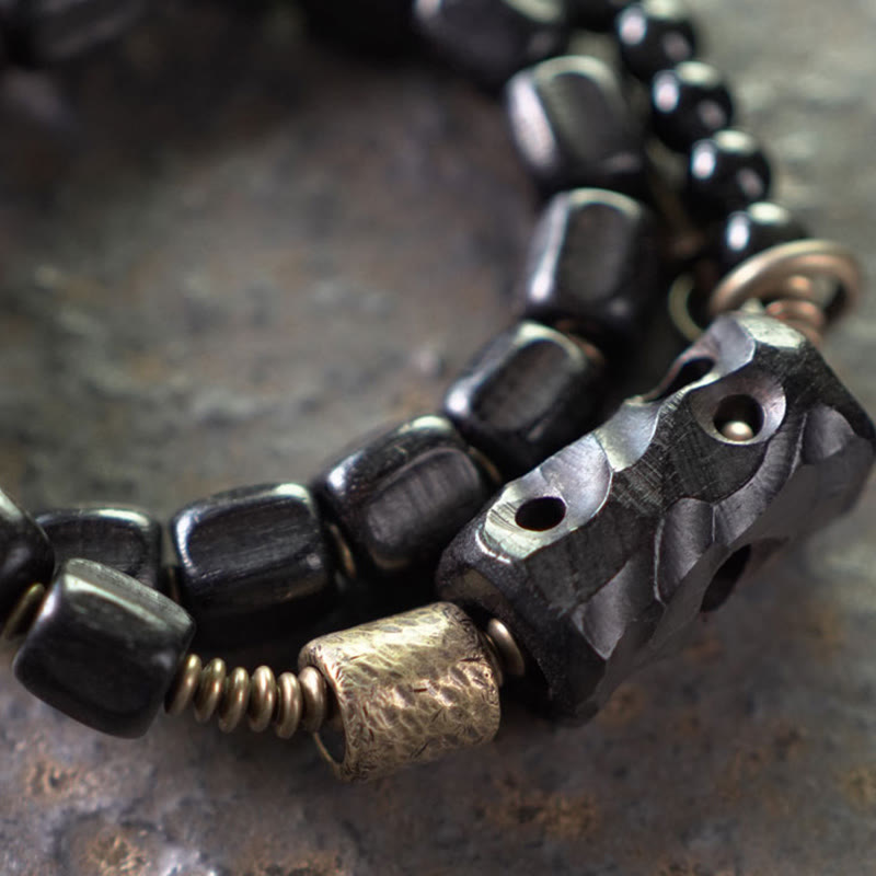 Pulsera de doble vuelta con Buddha Stones, madera de ébano, obsidiana negra, cobre y latón