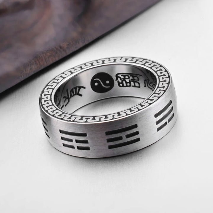 Anillo de armonía de acero y titanio con mantra taoísta de nueve caracteres y Buddha Stones Bagua Yin Yang