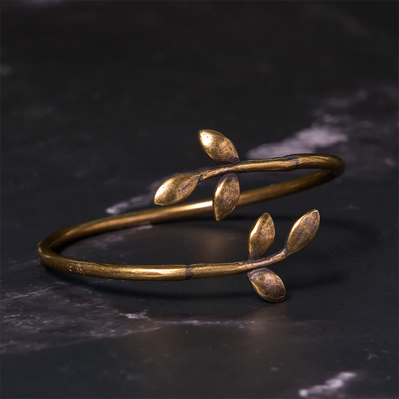Pulsera curativa de latón y cobre con trébol de la suerte y Buddha Stones