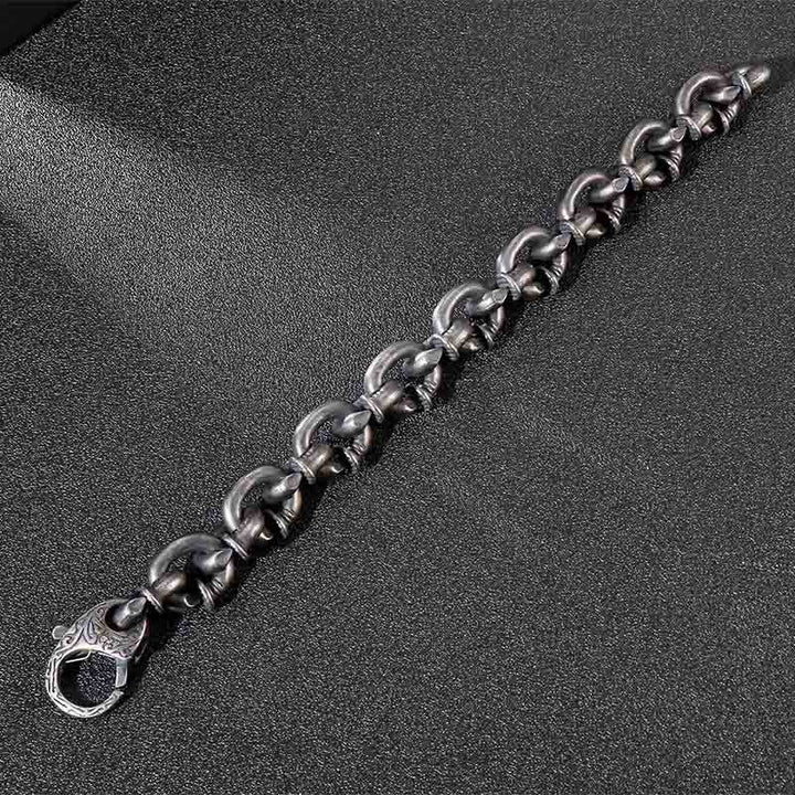 Pulsera de equilibrio de buena suerte de acero y titanio con remaches cuadrados y Buddha Stones