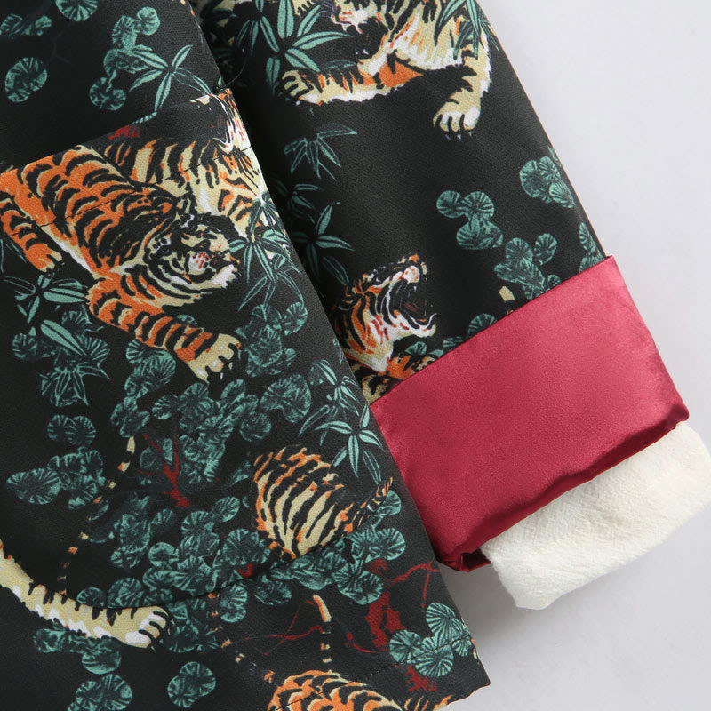 Traje Tang con puños rojos y botones de rana para hombre, chaqueta y camisa con bolsillos, con Buddha Stones y bosque de Año Nuevo chino y tigre