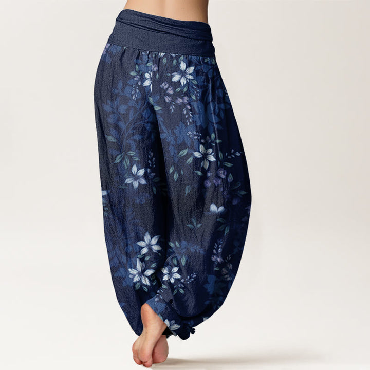 Pantalones harén con cintura elástica para mujer con pequeñas flores blancas y hojas verdes y piedras de Buddha Stones - image 6