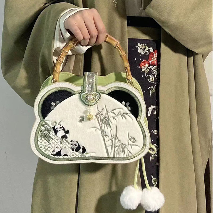 Bolso bandolera con borlas y nudo chino, cadena de perlas bordada con bambú y Buddha Stones y panda