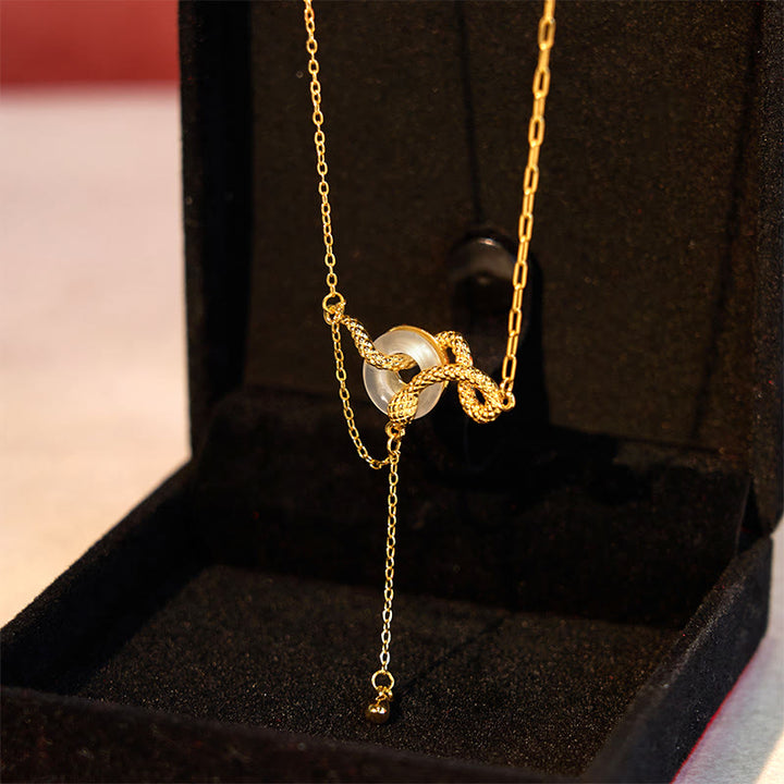Collar con colgante de armonía del año de la serpiente en plata de ley 925 con hebilla de paz y calcedonia y Buddha Stones