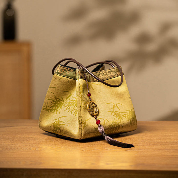 Bolso de Buddha Stones de seda Xiangyunsha con borlas y colgante de cuentas de ramas de bambú y piedras de Buda