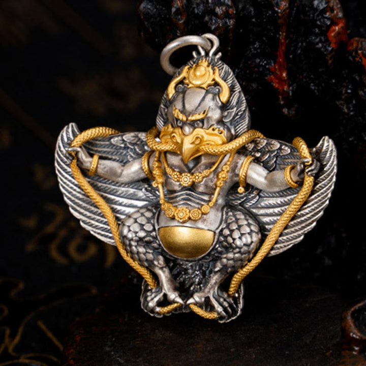 Collar con colgante de pájaro tibetano Garuda de plata de ley 925 con Buddha Stones