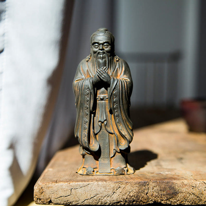 Estatua de resina fundida con óxido de hierro en polvo de Confucio hecha a mano con Buddha Stones para decoración del hogar - Versión Rust 14*4,5 cm - image 0