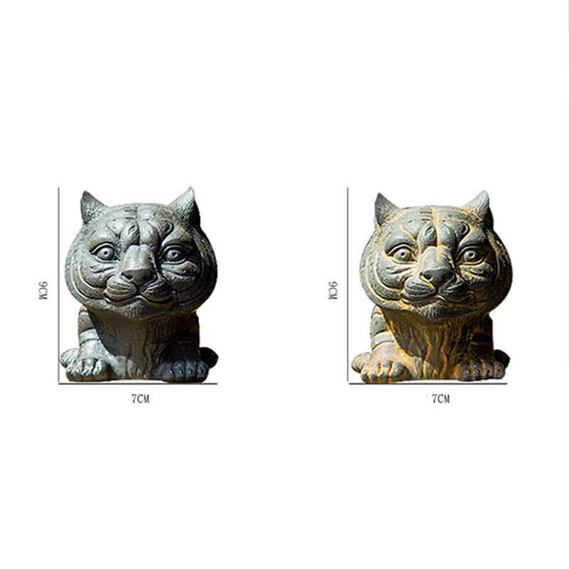 Estatua de resina fundida con óxido de hierro en polvo de tigre pequeña y encantadora hecha a mano con Buddha Stones para decoración del hogar