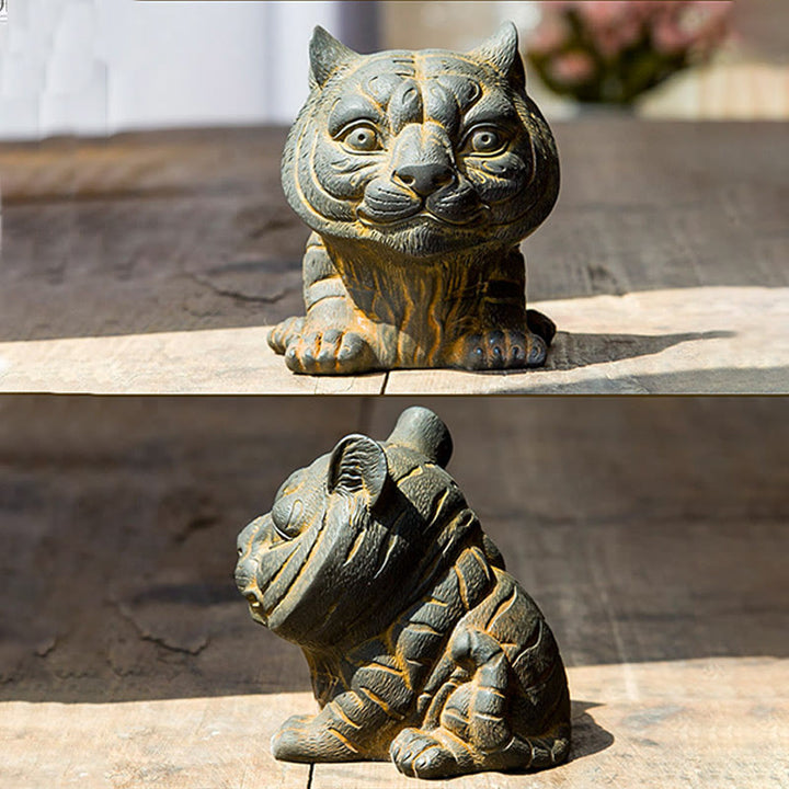 Estatua de resina fundida con óxido de hierro en polvo de tigre pequeña y encantadora hecha a mano con Buddha Stones para decoración del hogar