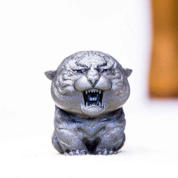Estatua de resina fundida con óxido de hierro en polvo de tigre rugiente hecha a mano con Buddha Stones para decoración del hogar - image 19