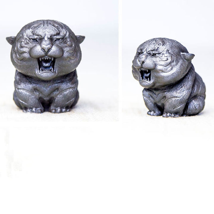 Estatua de resina fundida con óxido de hierro en polvo de tigre rugiente hecha a mano con Buddha Stones para decoración del hogar