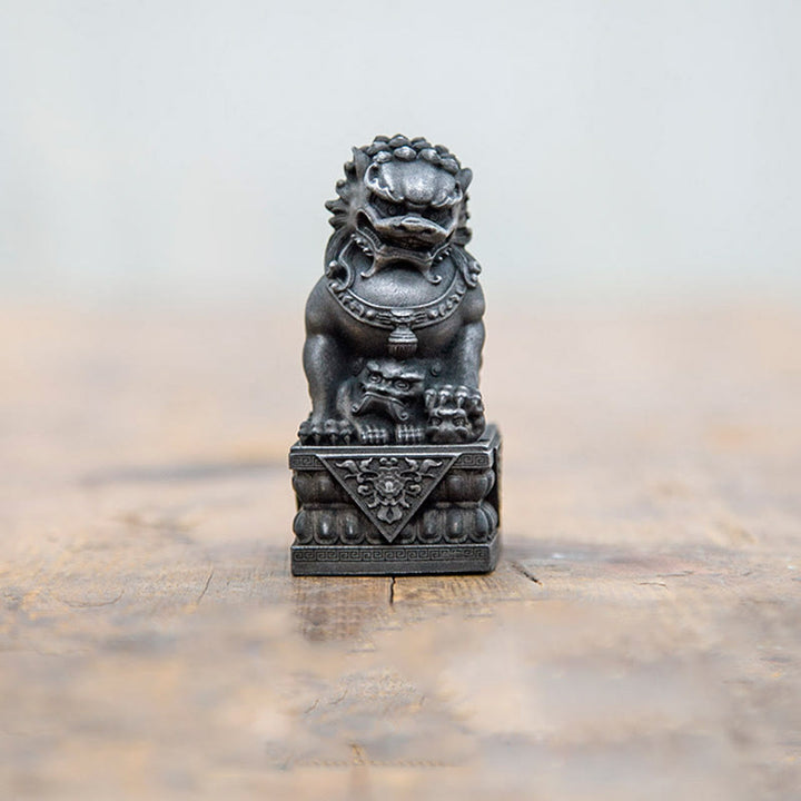 Estatua de resina fundida con óxido de hierro y polvo de león hecha a mano con Buddha Stones, protección contra el mal, decoración del hogar