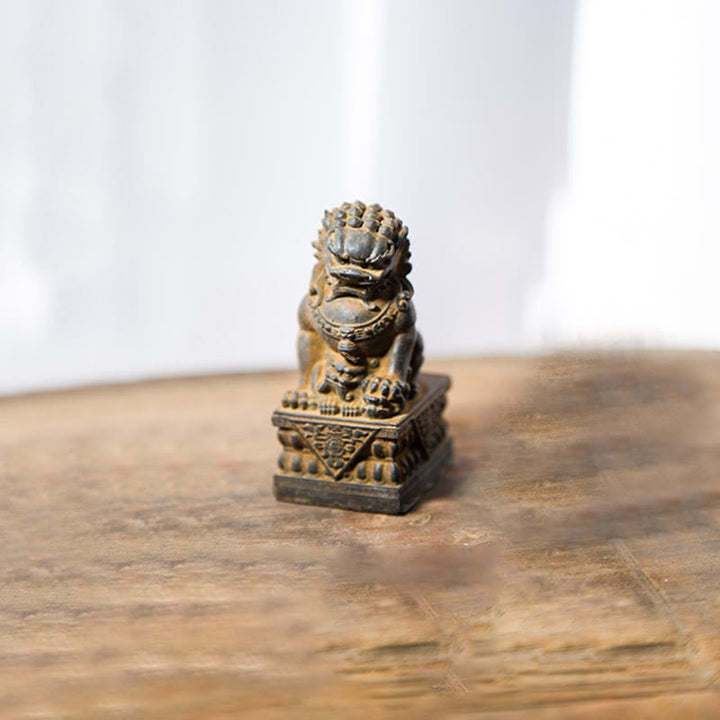 Estatua de resina fundida con óxido de hierro y polvo de león hecha a mano con Buddha Stones, protección contra el mal, decoración del hogar