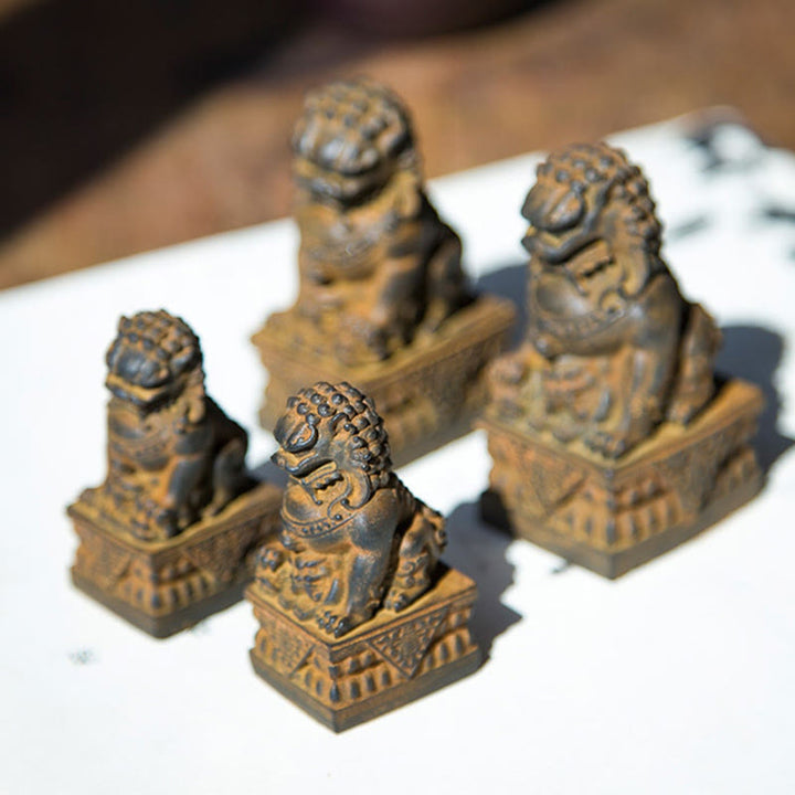 Estatua de resina fundida con óxido de hierro y polvo de león hecha a mano con Buddha Stones, protección contra el mal, decoración del hogar