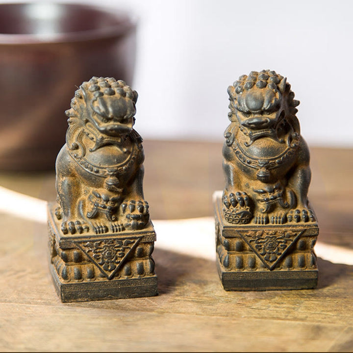 Estatua de resina fundida con óxido de hierro y polvo de león hecha a mano con Buddha Stones, protección contra el mal, decoración del hogar