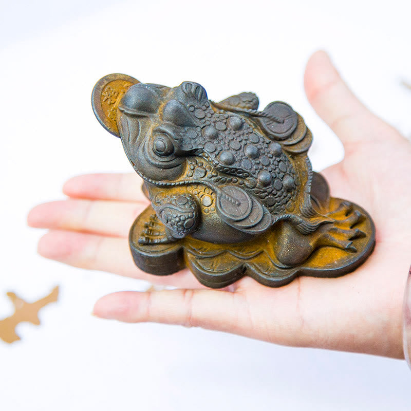 Estatua de resina fundida con óxido de hierro y monedas de cobre hechas a mano con Buddha Stones Feng Shui - Moneda de cobre de rana Feng Shui - Versión oxidada 6*6*7 cm - image 11