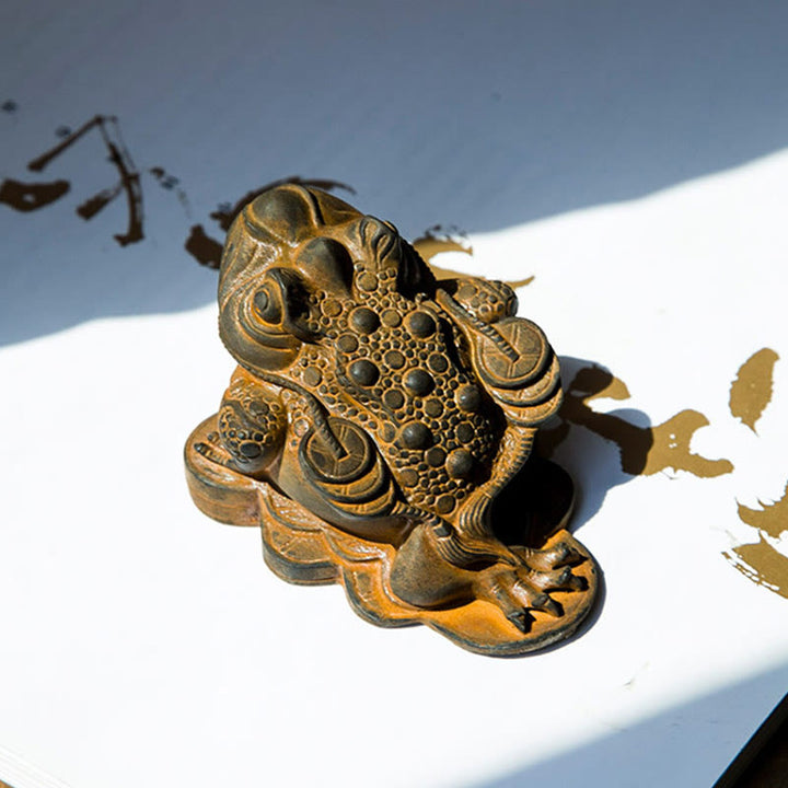 Estatua de resina fundida con óxido de hierro y monedas de cobre hechas a mano con Buddha Stones Feng Shui