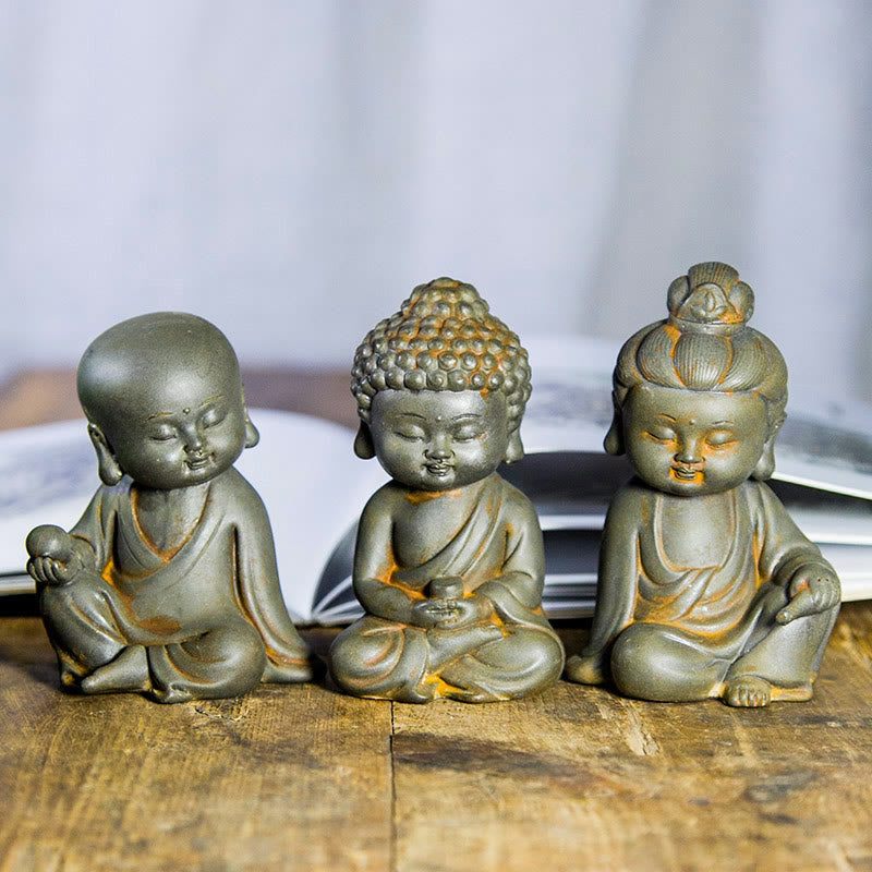 Buddha Stones hechas a mano Ksitigarbha Kwan Yin Guanyin Avalokitesvara Tathagata polvo de hierro estatua de resina fundida óxido decoración del hogar - Versión Rust - Juego de 3 Budas - image 0
