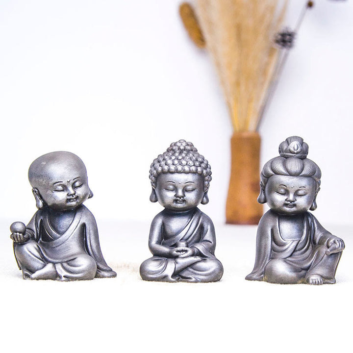 Buddha Stones hechas a mano Ksitigarbha Kwan Yin Guanyin Avalokitesvara Tathagata polvo de hierro estatua de resina fundida óxido decoración del hogar