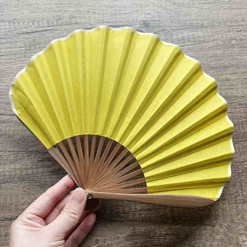 Abanico plegable de bambú de mano con forma de concha de color sólido retro con Buddha Stones - Amarillo 22 cm - image 22