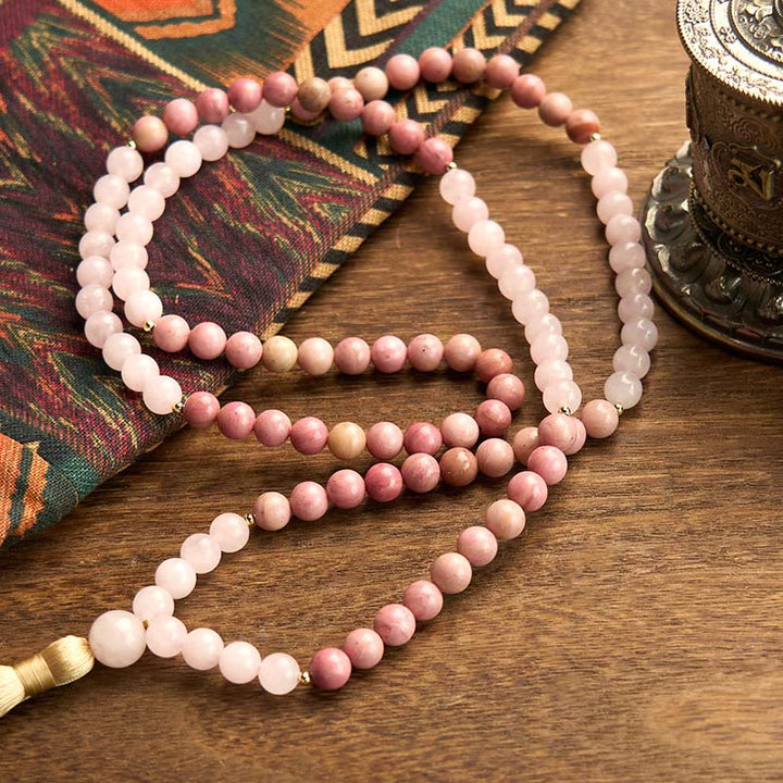 Pulsera curativa con borlas de cuarzo rosa y rodonita con 108 cuentas de mala de Buddha Stones
