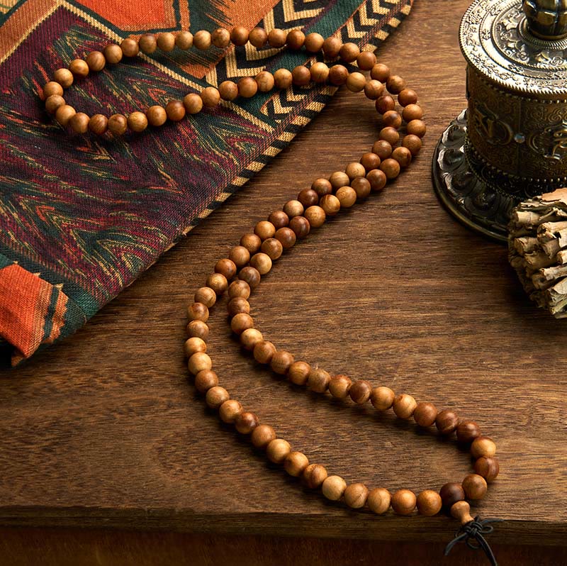 Pulsera de protección pulida a mano de madera de durazno con 108 cuentas de mala y Buddha Stones con efecto relámpago