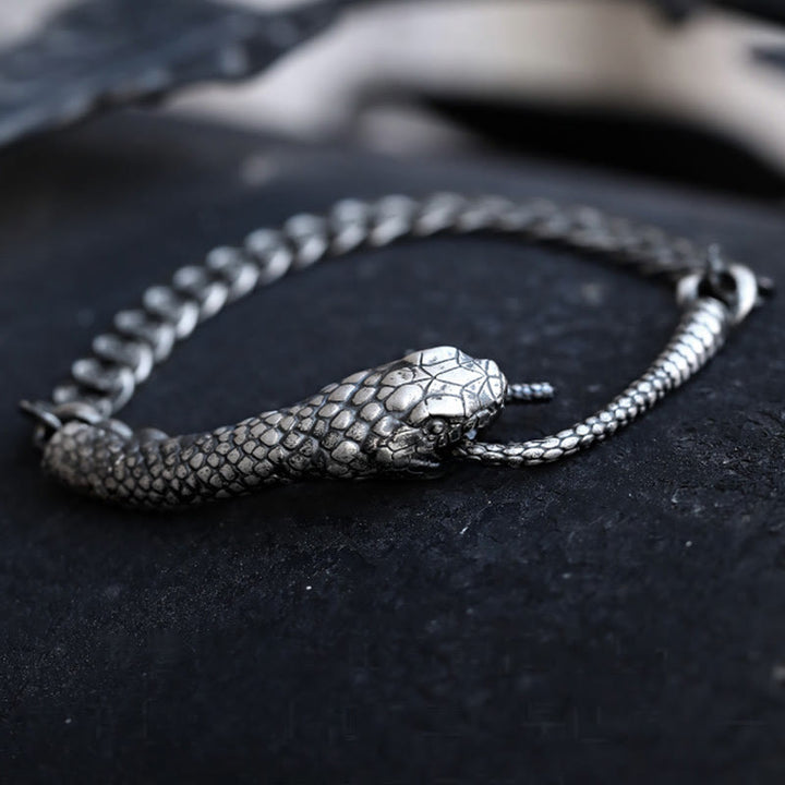 Pulsera con bendición del año de la serpiente y textura en forma de serpiente con Buddha Stones en plata esterlina