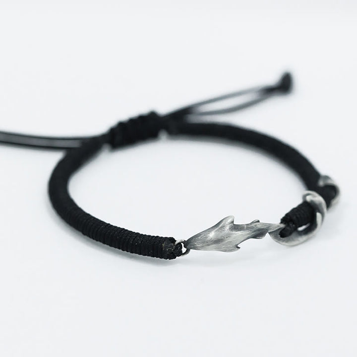 Pulsera de protección con cuerda de cera negra y tiburón en plata de ley 999 con Buddha Stones