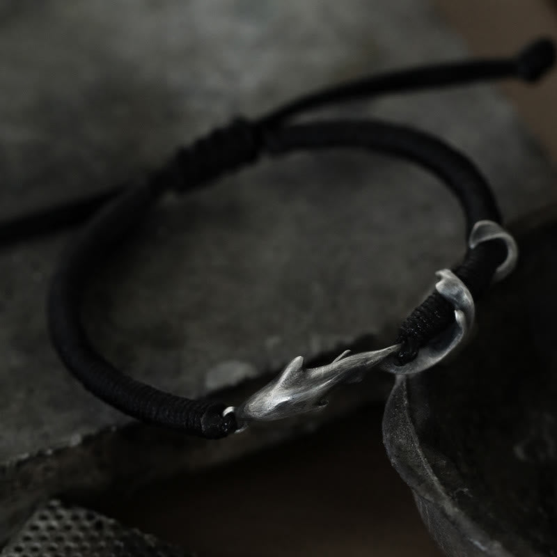 Pulsera de protección con cuerda de cera negra y tiburón en plata de ley 999 con Buddha Stones
