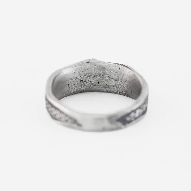Anillo de protección del año de la serpiente en forma de serpiente de plata de ley 999 con Buddha Stones