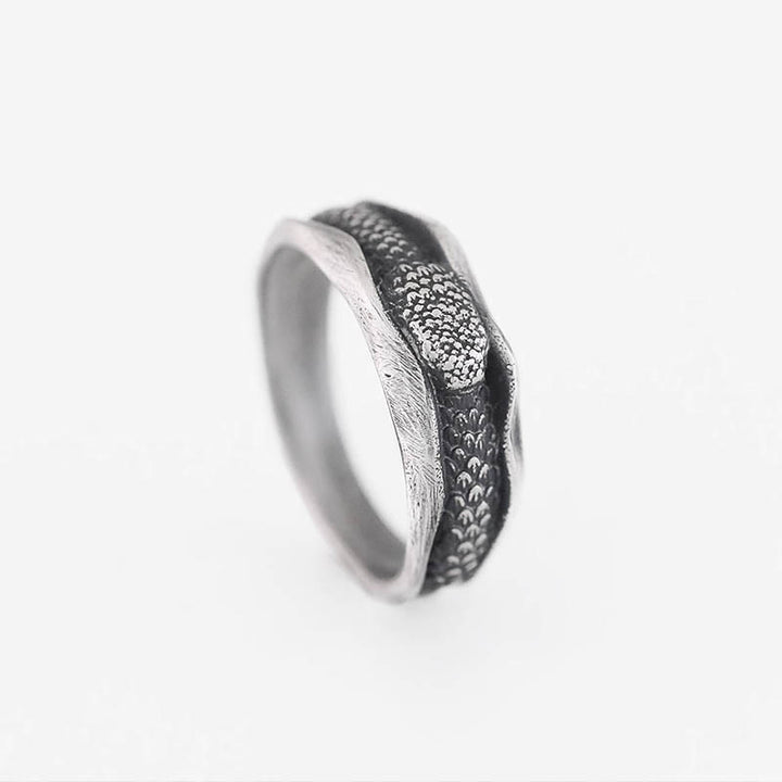 Anillo de protección del año de la serpiente en forma de serpiente de plata de ley 999 con Buddha Stones