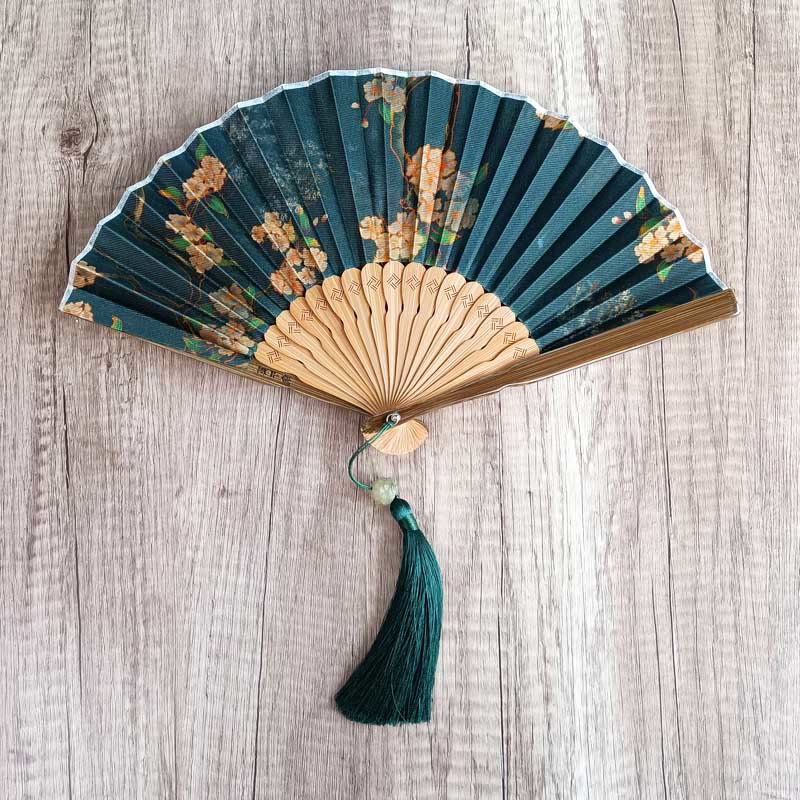 Abanico plegable de bambú de mano de seda Xiangyunsha con hojas de bambú y flores de caqui y piedras de Buddha Stones - Flor amarilla de 21 cm - image 0
