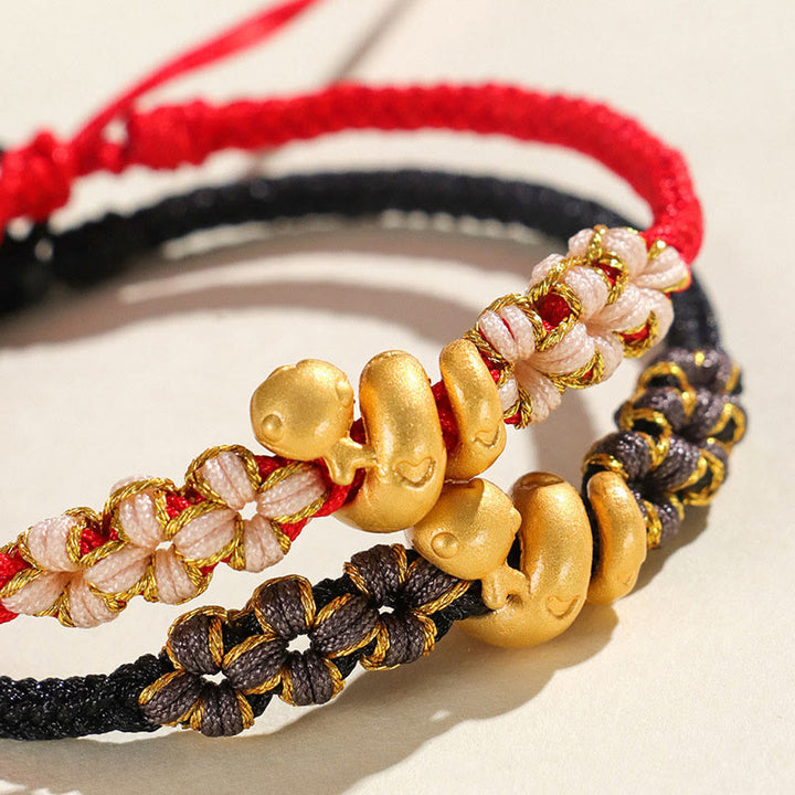 Pulsera de la suerte con forma de corazón y flor de durazno con hilo rojo del año de la serpiente en plata de ley 999 hecha a mano con Buddha Stones