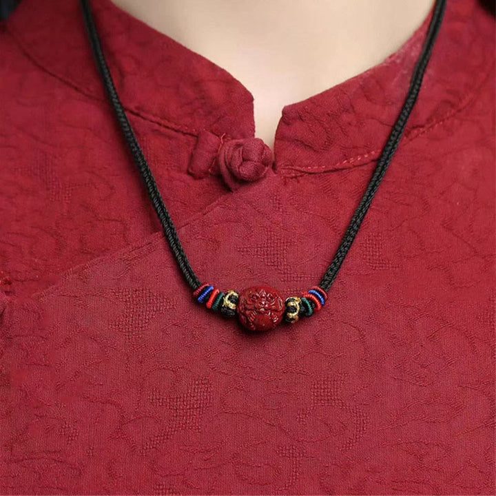 Colgante de collar con bendición de hilo negro con Buddha Stones y cinabrio del zodíaco chino - image 5